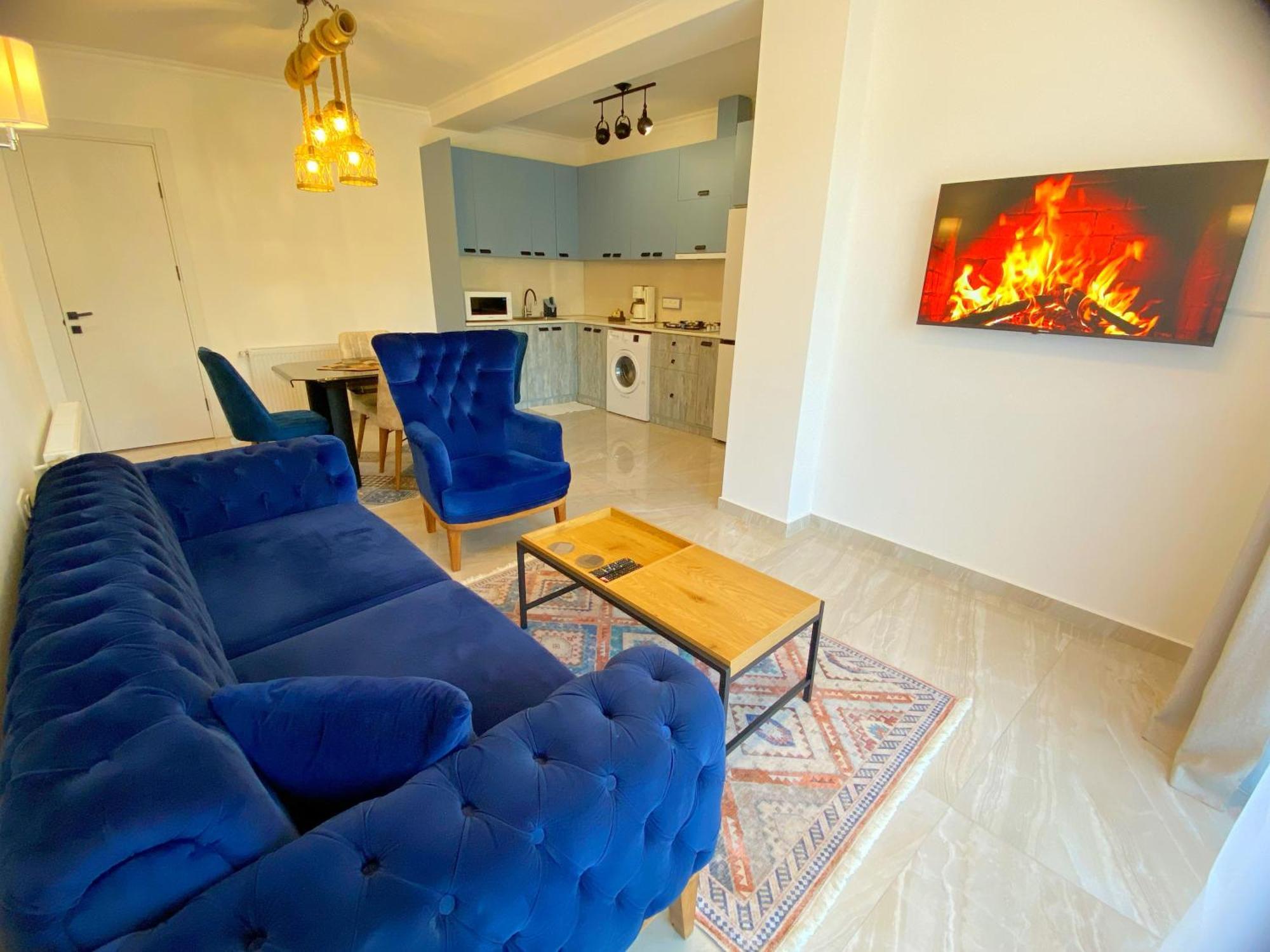 City Heart Luxury Apartment Kutaisi Zewnętrze zdjęcie